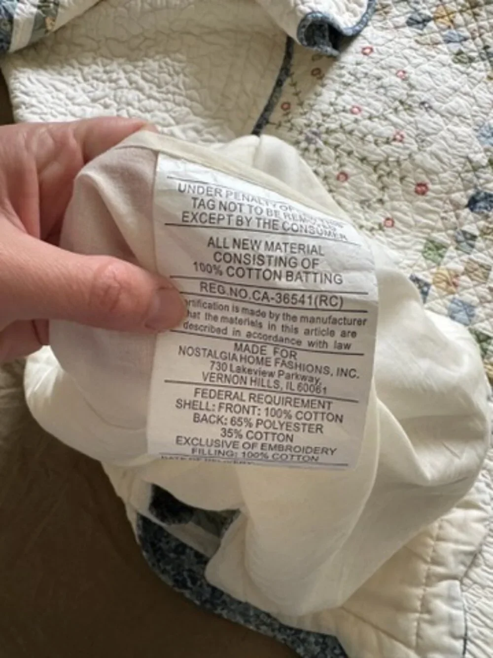 Nostalgia Home Emily Quilt Set with Matching Pillow Shams